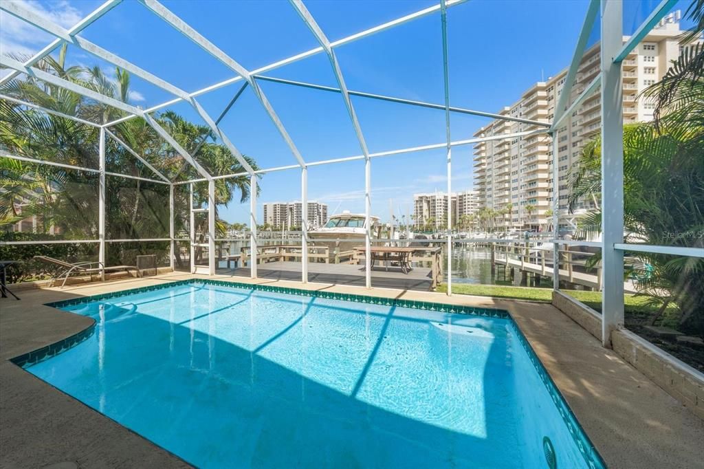 En Venta: $1,615,000 (3 camas, 3 baños, 2306 Pies cuadrados)