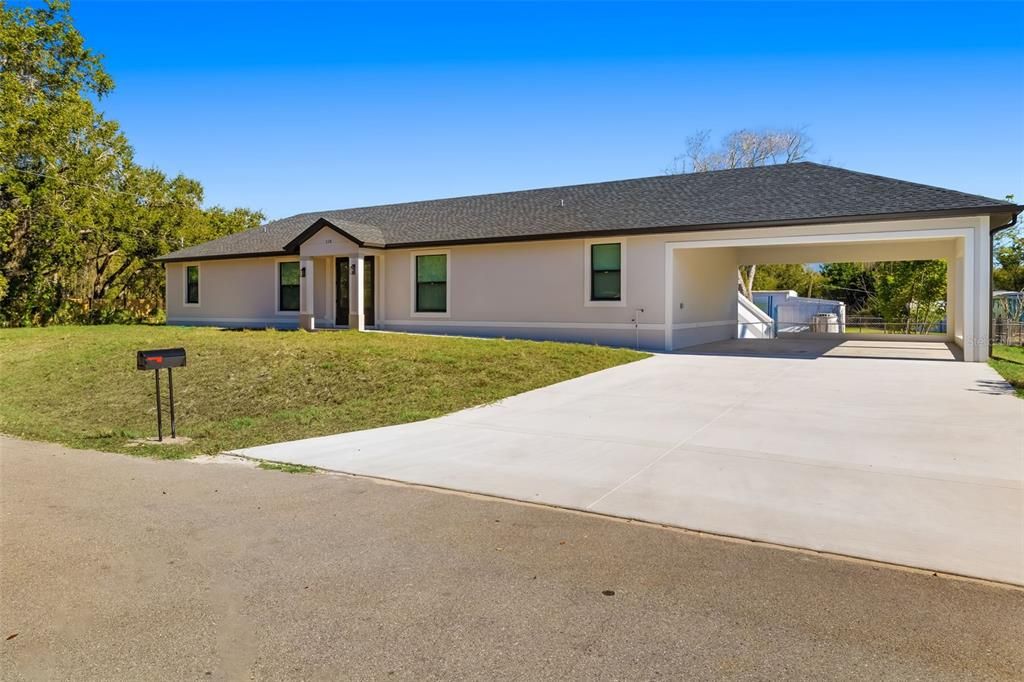 For Rent: $3,000 (4 beds, 4 baths, 1865 Square Feet)