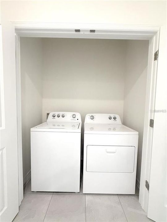 For Rent: $2,200 (2 beds, 2 baths, 1566 Square Feet)