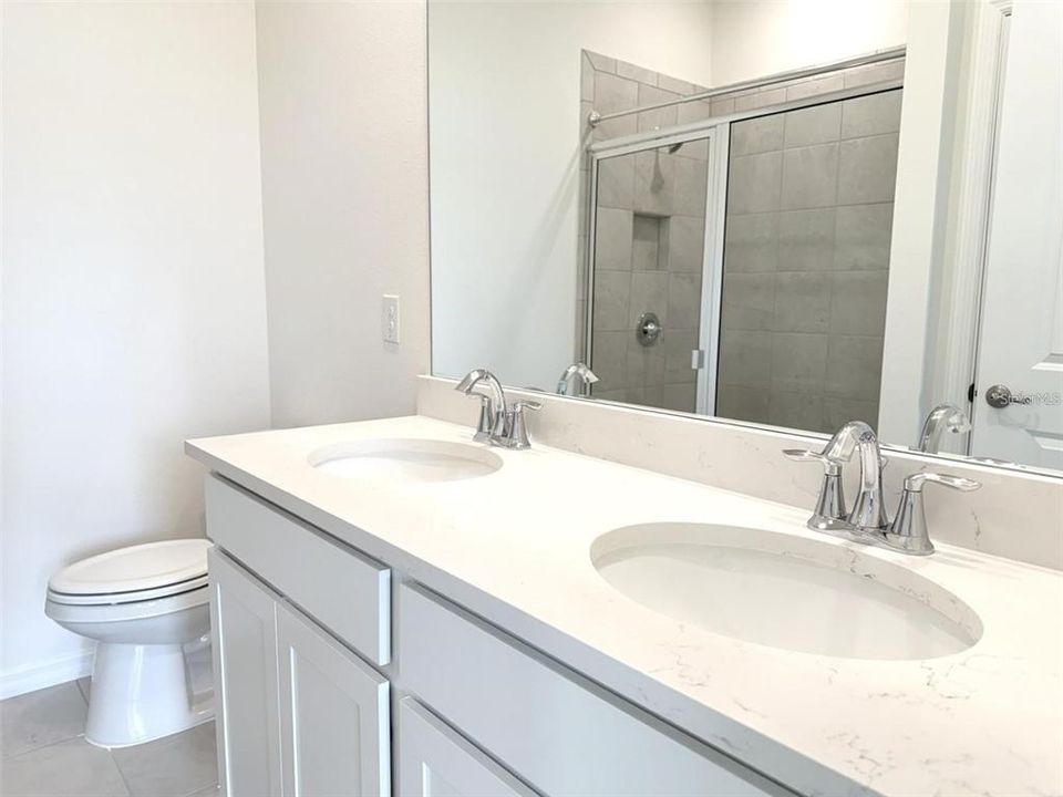 For Rent: $2,200 (2 beds, 2 baths, 1566 Square Feet)