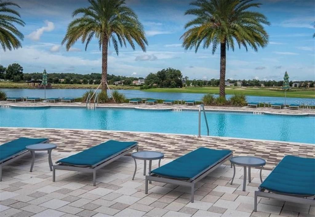 For Rent: $2,200 (2 beds, 2 baths, 1566 Square Feet)