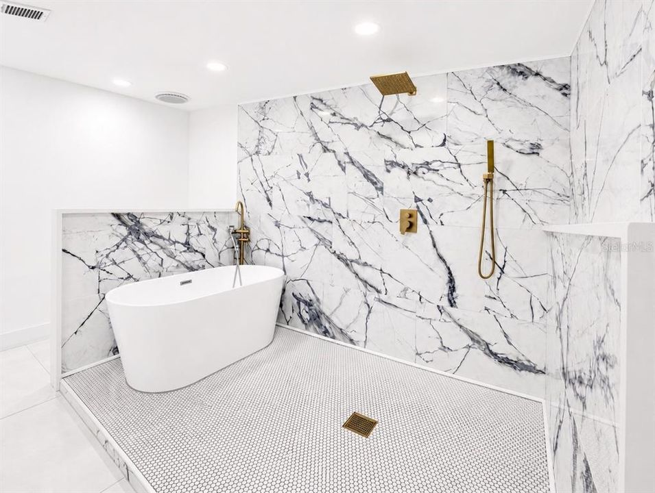 For Sale: $1,185,000 (5 beds, 4 baths, 3631 Square Feet)