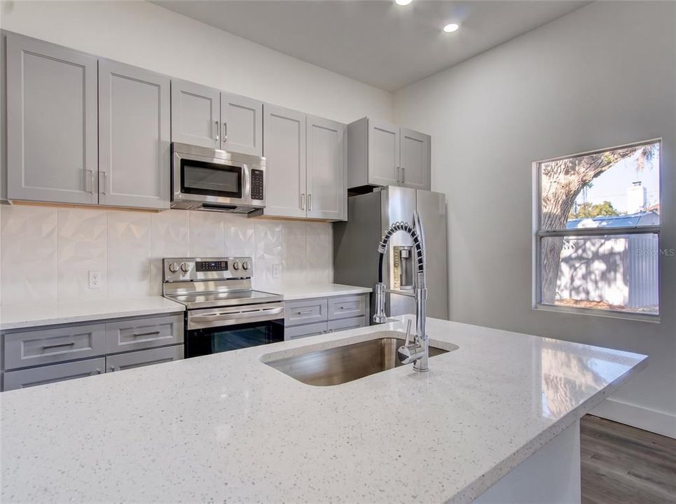 For Sale: $1,185,000 (5 beds, 4 baths, 3631 Square Feet)