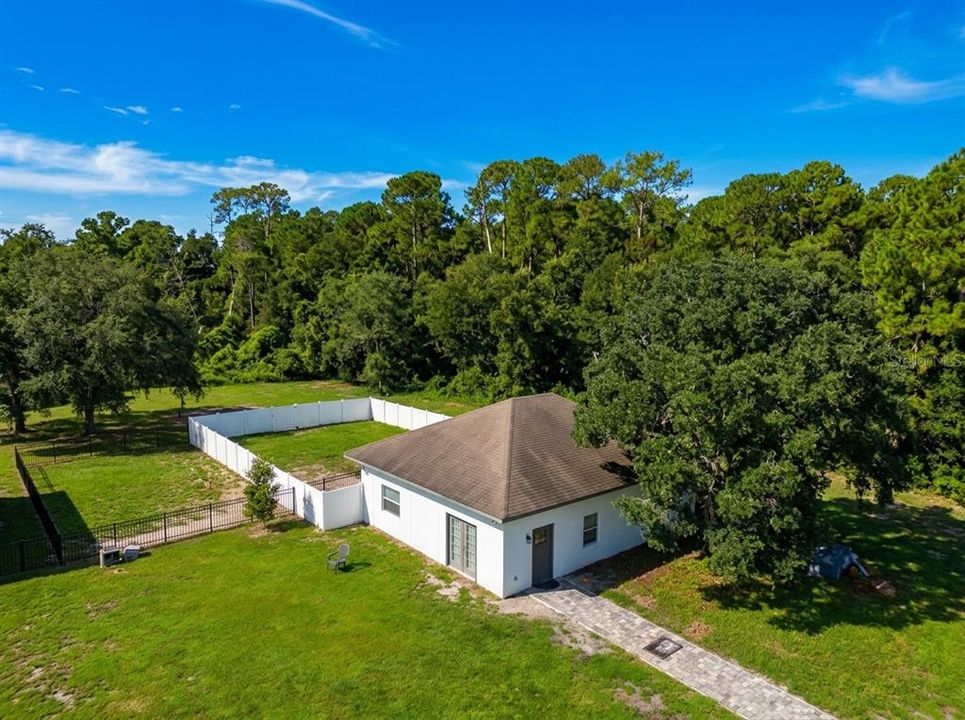 For Sale: $1,185,000 (5 beds, 4 baths, 3631 Square Feet)