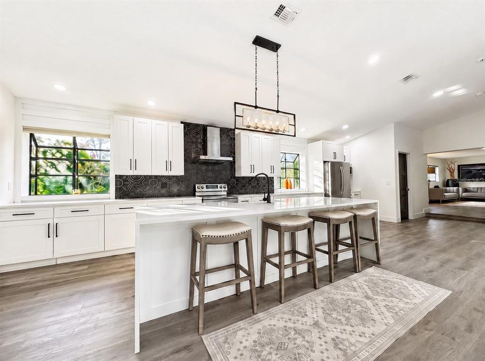 For Sale: $1,185,000 (5 beds, 4 baths, 3631 Square Feet)
