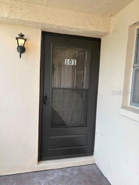 For Rent: $1,150 (1 beds, 1 baths, 594 Square Feet)