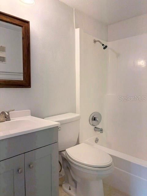 For Rent: $1,150 (1 beds, 1 baths, 594 Square Feet)
