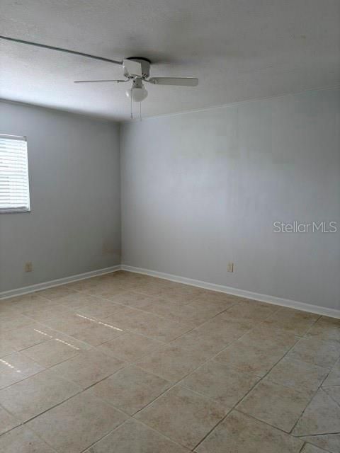 For Rent: $1,150 (1 beds, 1 baths, 594 Square Feet)