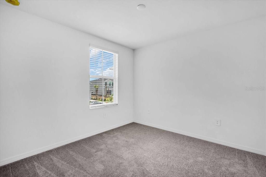 For Rent: $2,295 (3 beds, 2 baths, 1347 Square Feet)