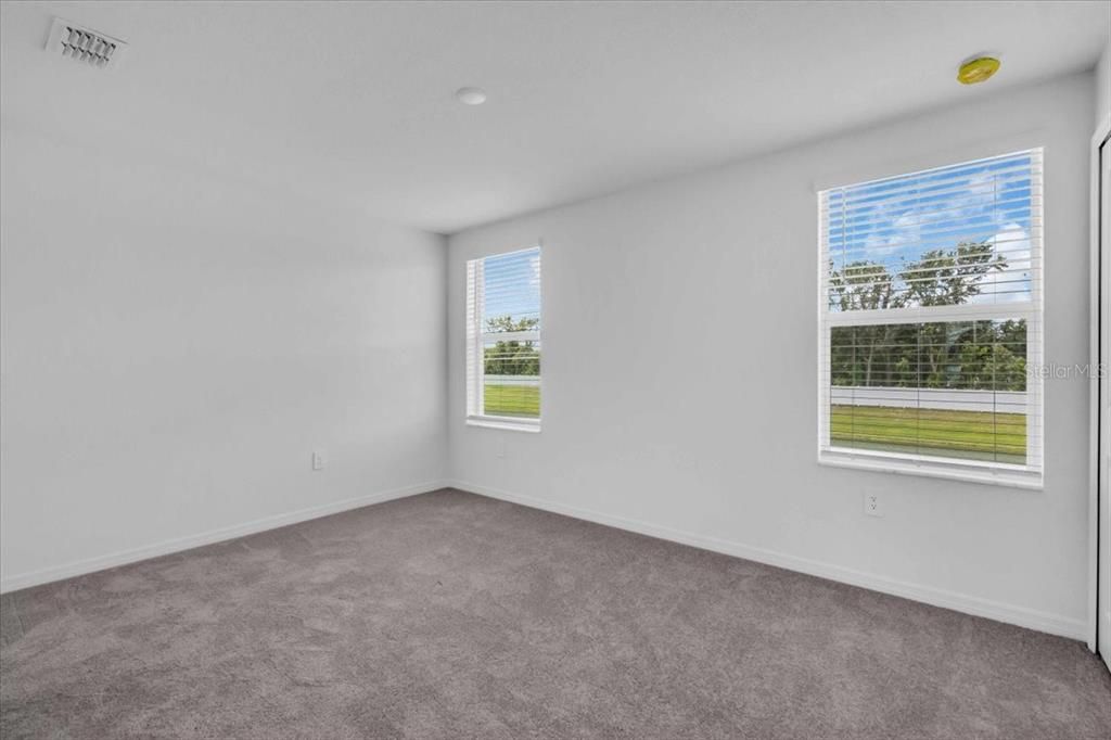 For Rent: $2,295 (3 beds, 2 baths, 1347 Square Feet)