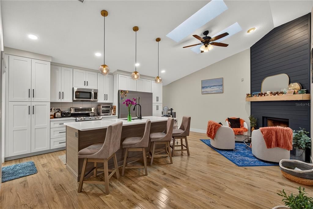 For Sale: $625,000 (4 beds, 2 baths, 1682 Square Feet)