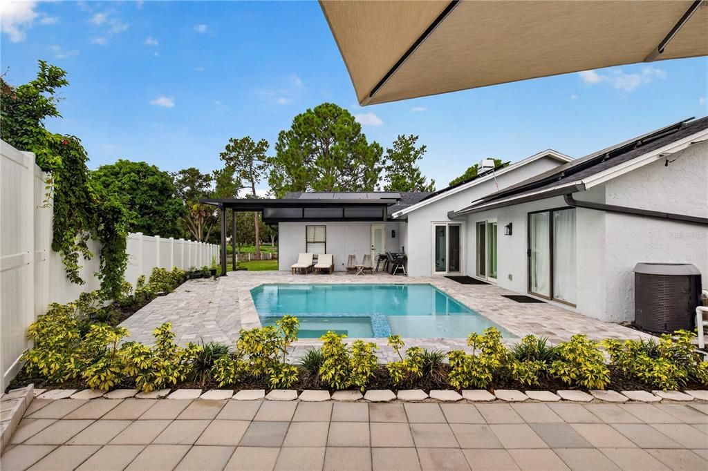 For Sale: $625,000 (4 beds, 2 baths, 1682 Square Feet)