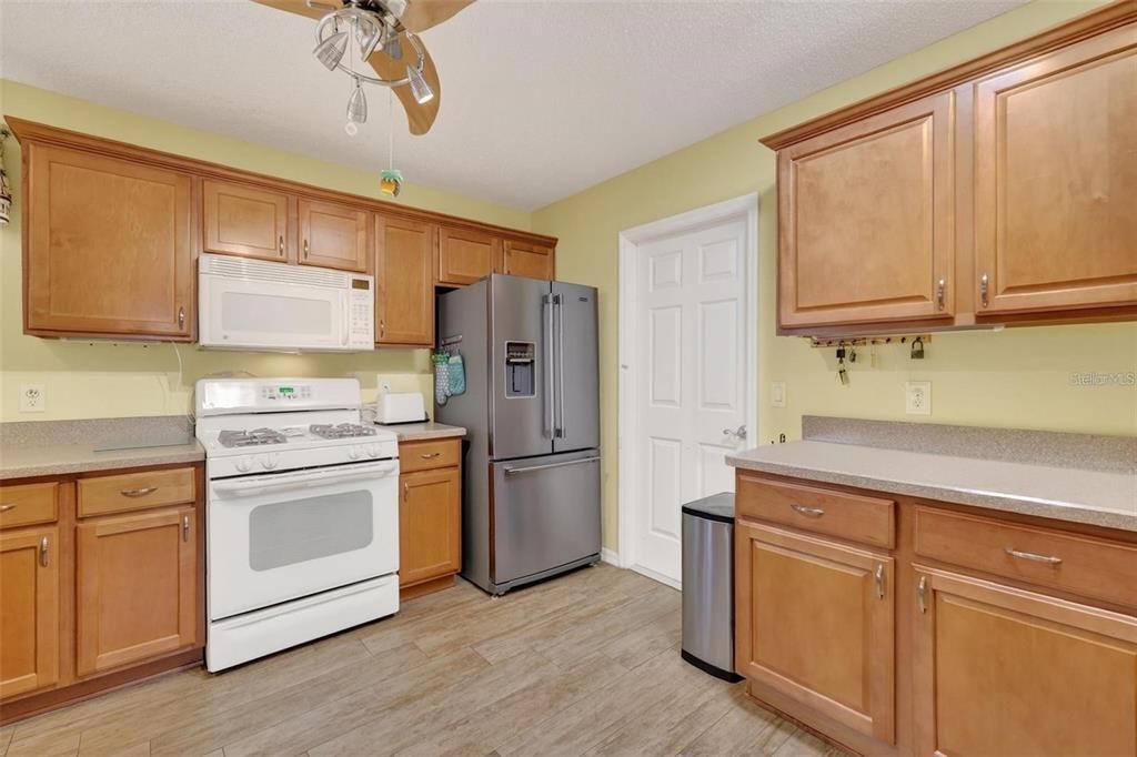 В аренду: $4,750 (2 спален, 2 ванн, 1505 Квадратных фут)
