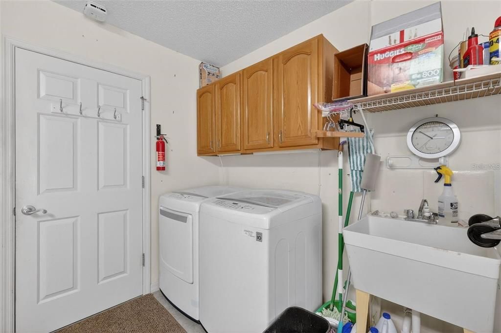 В аренду: $4,750 (2 спален, 2 ванн, 1505 Квадратных фут)