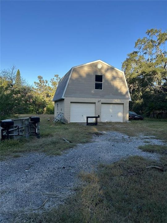 На продажу: $179,000 (1.65 acres)