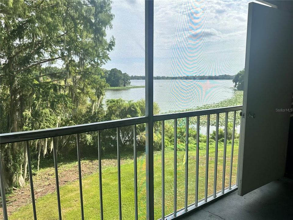 For Rent: $1,400 (2 beds, 2 baths, 1165 Square Feet)