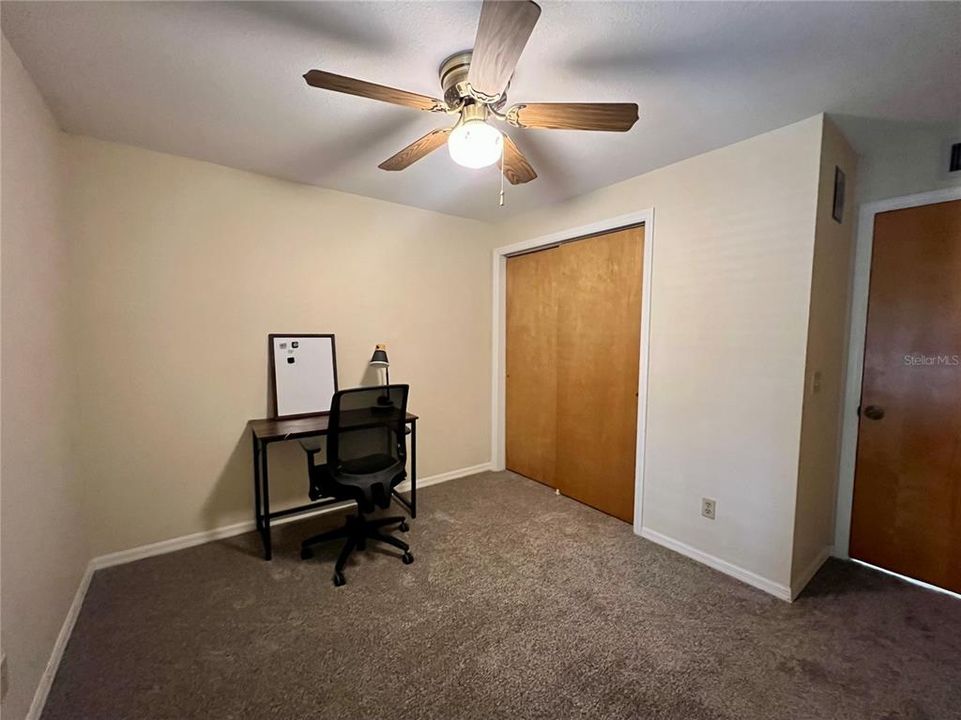 En Venta: $117,500 (2 camas, 2 baños, 950 Pies cuadrados)