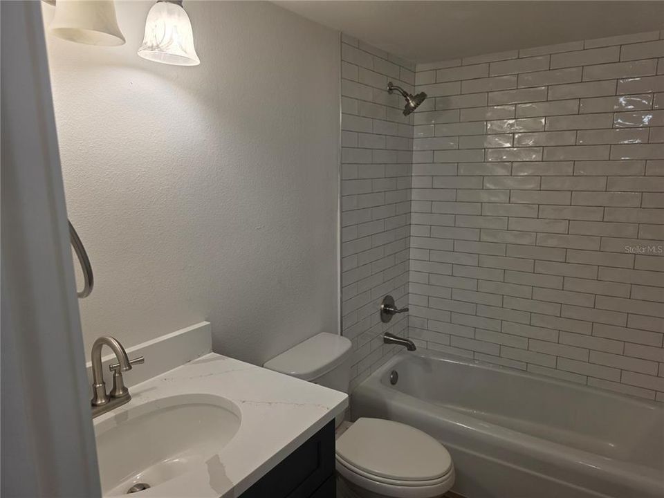 For Sale: $339,900 (2 beds, 2 baths, 1145 Square Feet)