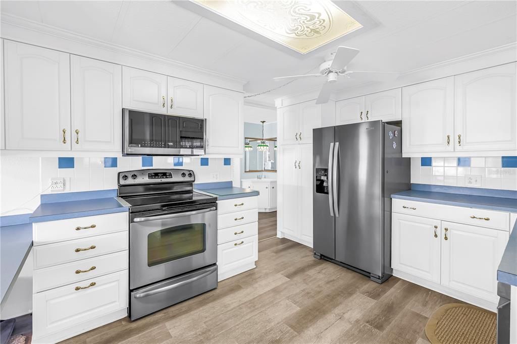 For Rent: $1,800 (2 beds, 2 baths, 1485 Square Feet)