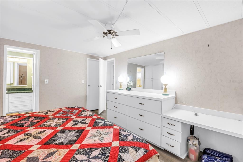 For Rent: $1,800 (2 beds, 2 baths, 1485 Square Feet)