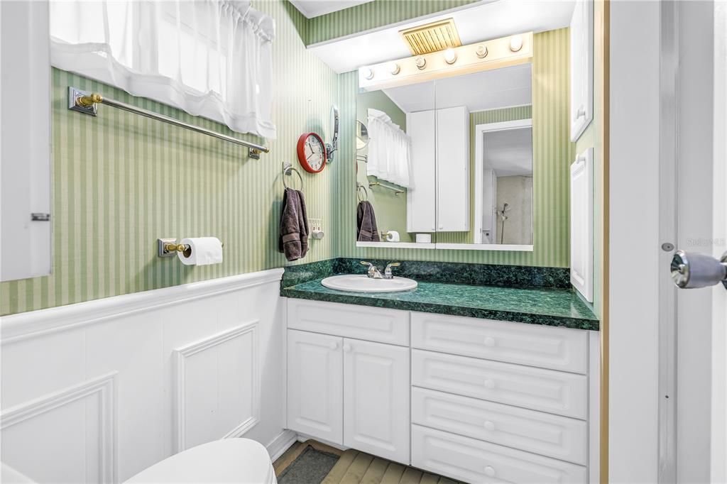 For Rent: $1,800 (2 beds, 2 baths, 1485 Square Feet)