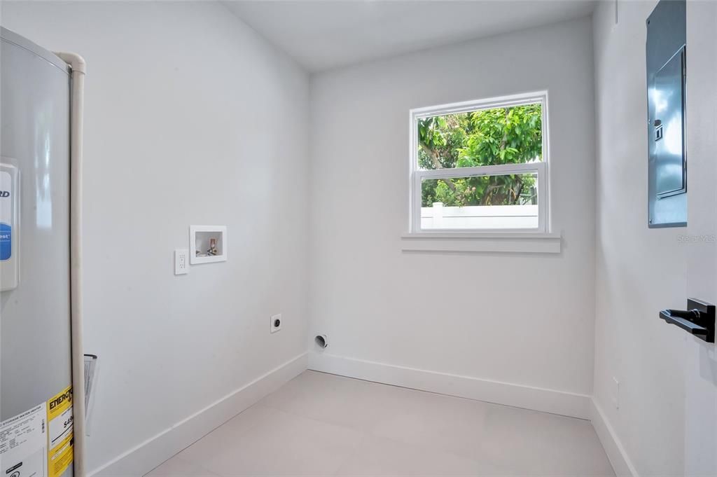 Activo con contrato: $635,000 (2 camas, 2 baños, 1188 Pies cuadrados)