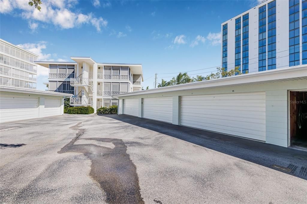 В аренду: $2,950 (1 спален, 1 ванн, 925 Квадратных фут)