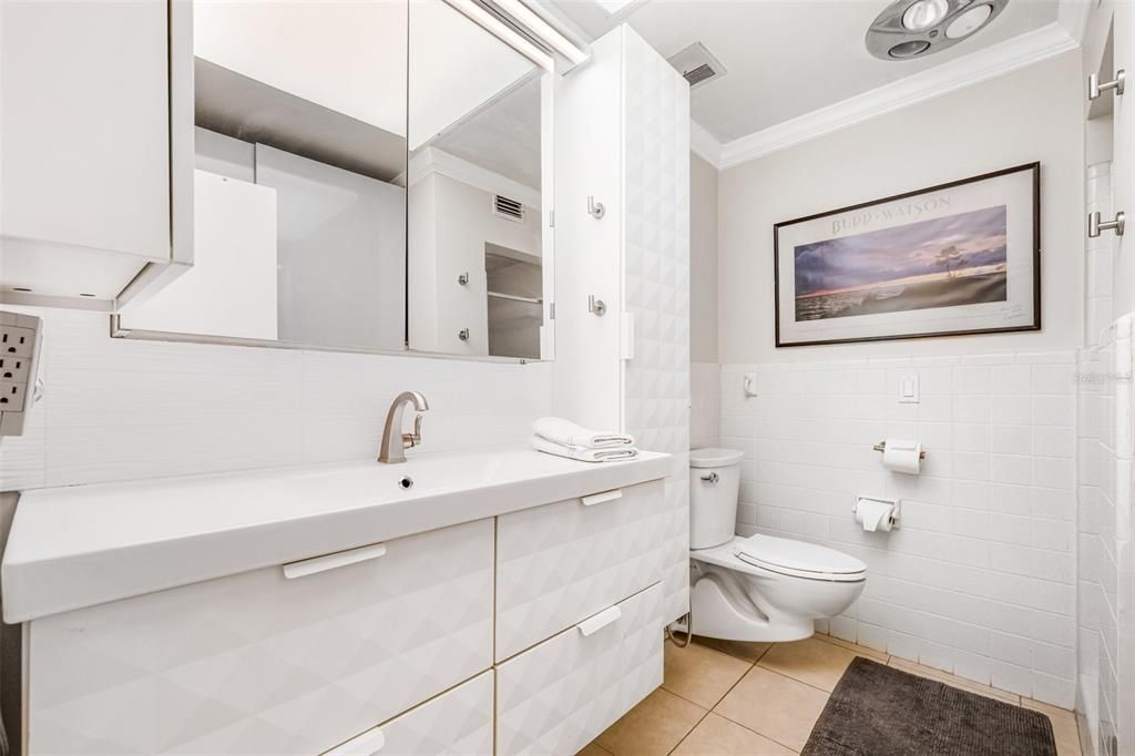 В аренду: $2,950 (1 спален, 1 ванн, 925 Квадратных фут)