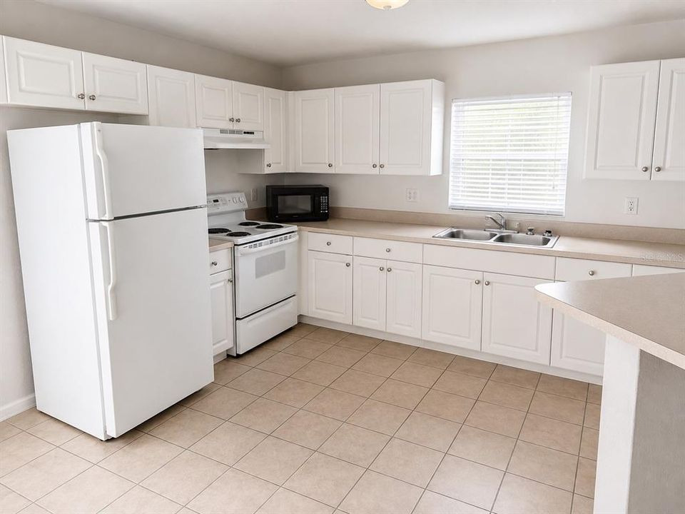 En Venta: $339,900 (0 camas, 0 baños, 1200 Pies cuadrados)