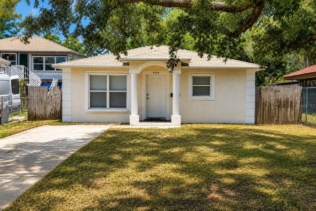 En Venta: $339,900 (0 camas, 0 baños, 1200 Pies cuadrados)