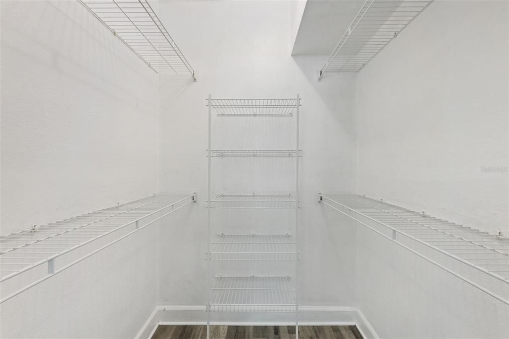 For Sale: $210,000 (2 beds, 2 baths, 1115 Square Feet)
