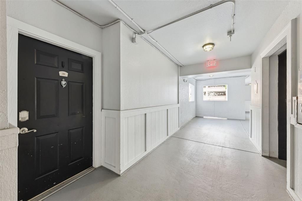 For Sale: $210,000 (2 beds, 2 baths, 1115 Square Feet)