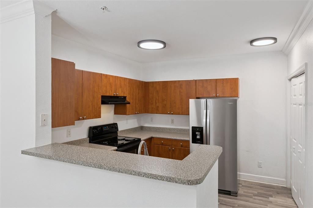 For Sale: $210,000 (2 beds, 2 baths, 1115 Square Feet)