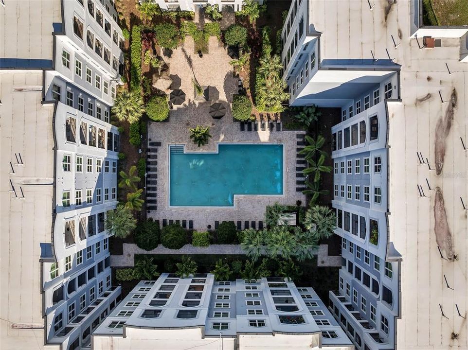 For Sale: $210,000 (2 beds, 2 baths, 1115 Square Feet)