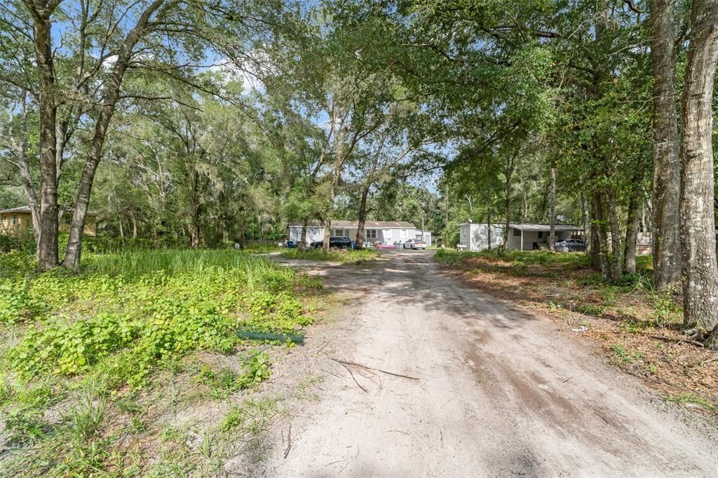 For Sale: $265,000 (6 beds, 4 baths, 1782 Square Feet)