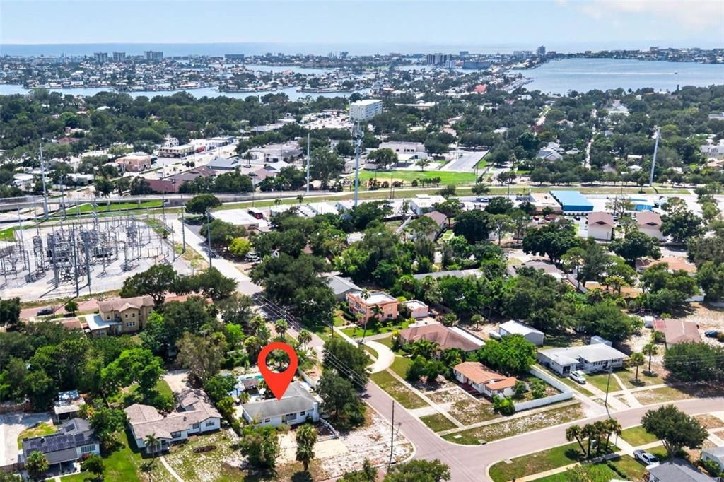 En Venta: $555,000 (3 camas, 2 baños, 1588 Pies cuadrados)