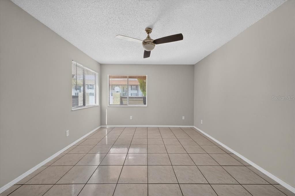 For Sale: $195,000 (2 beds, 2 baths, 1316 Square Feet)