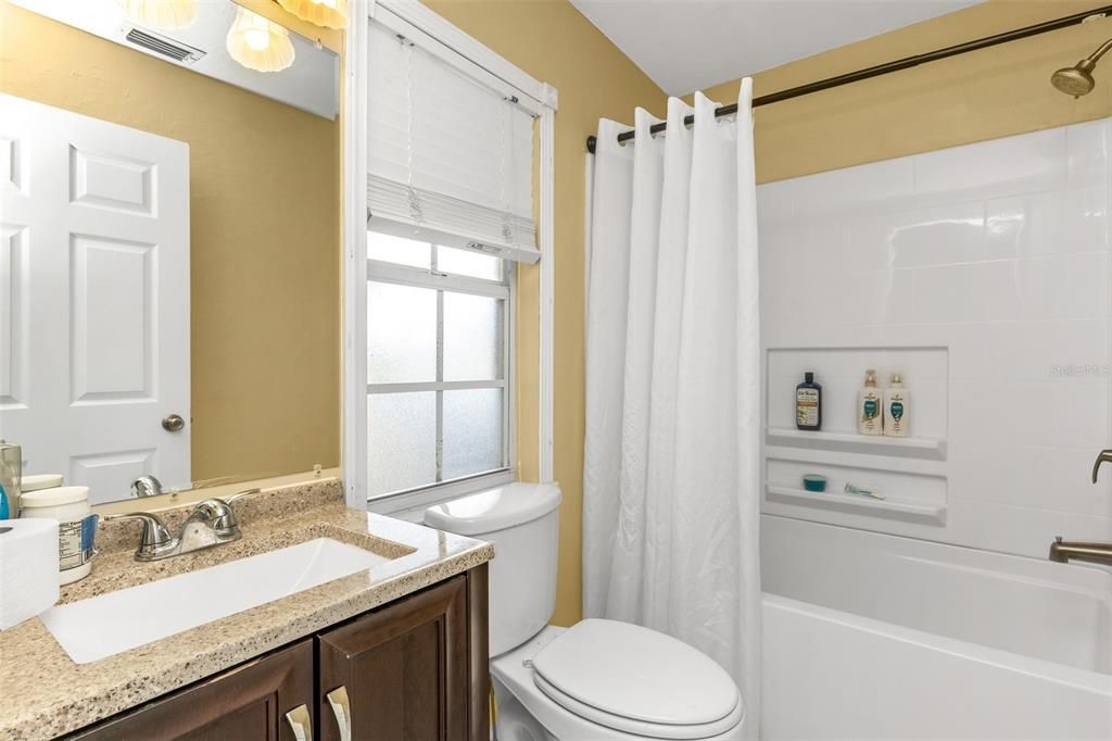 For Sale: $315,000 (2 beds, 3 baths, 1544 Square Feet)