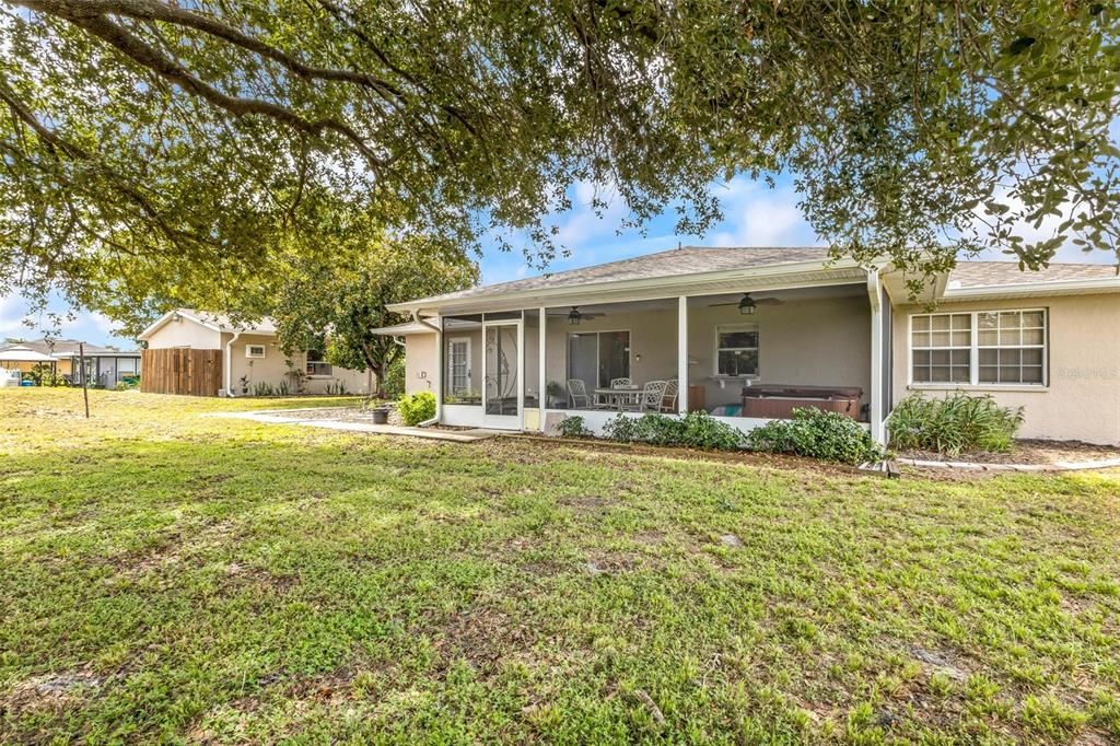 For Sale: $315,000 (2 beds, 3 baths, 1544 Square Feet)