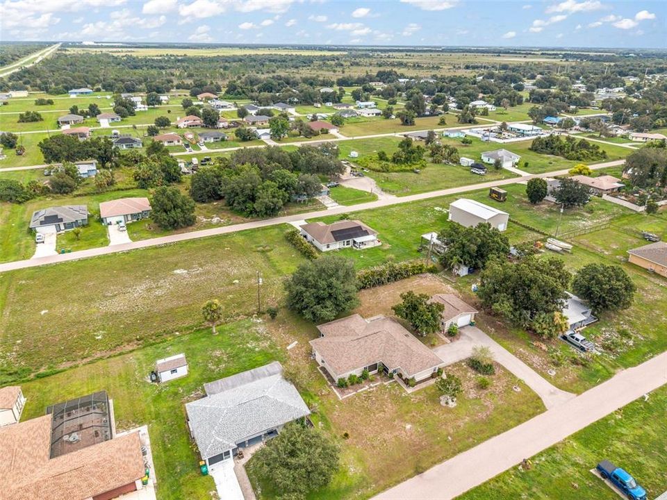 For Sale: $315,000 (2 beds, 3 baths, 1544 Square Feet)
