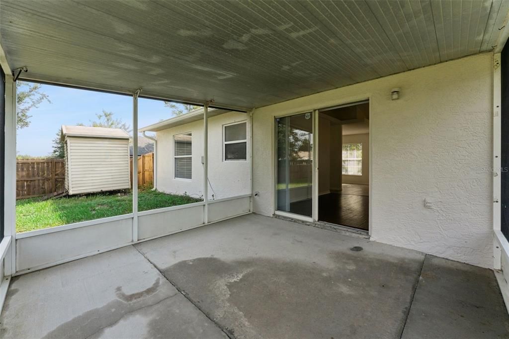 Active With Contract: $325,000 (3 beds, 2 baths, 1246 Square Feet)