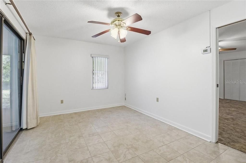 For Sale: $379,900 (3 beds, 2 baths, 2580 Square Feet)