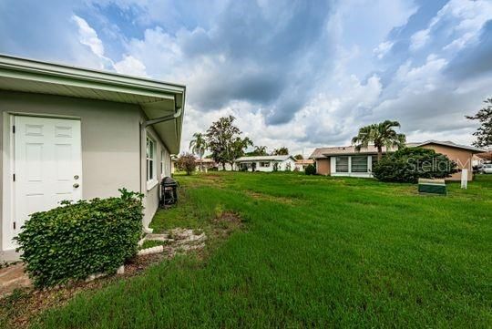 En Venta: $349,900 (2 camas, 2 baños, 1420 Pies cuadrados)