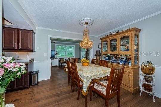 En Venta: $349,900 (2 camas, 2 baños, 1420 Pies cuadrados)