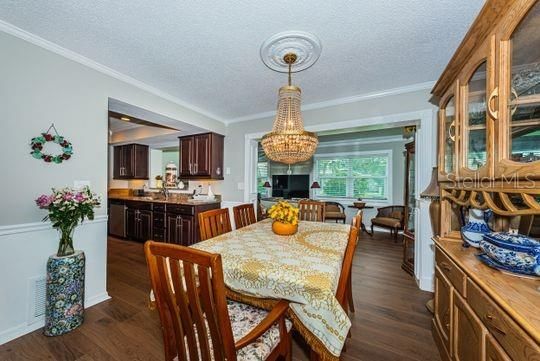 En Venta: $349,900 (2 camas, 2 baños, 1420 Pies cuadrados)