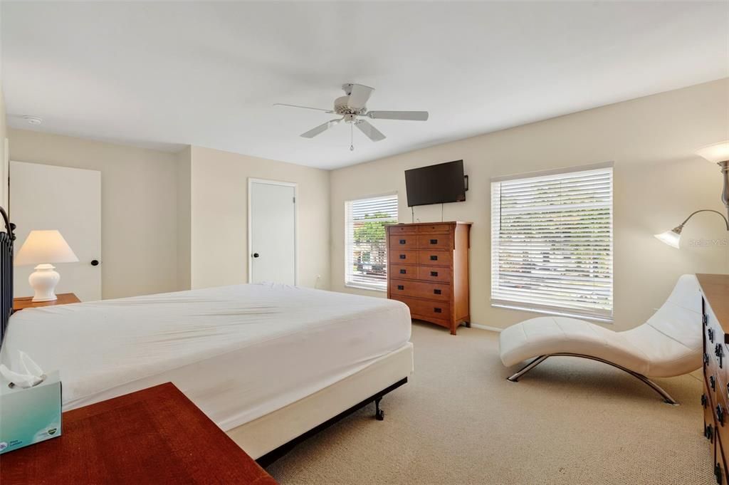 For Rent: $3,000 (3 beds, 2 baths, 1630 Square Feet)