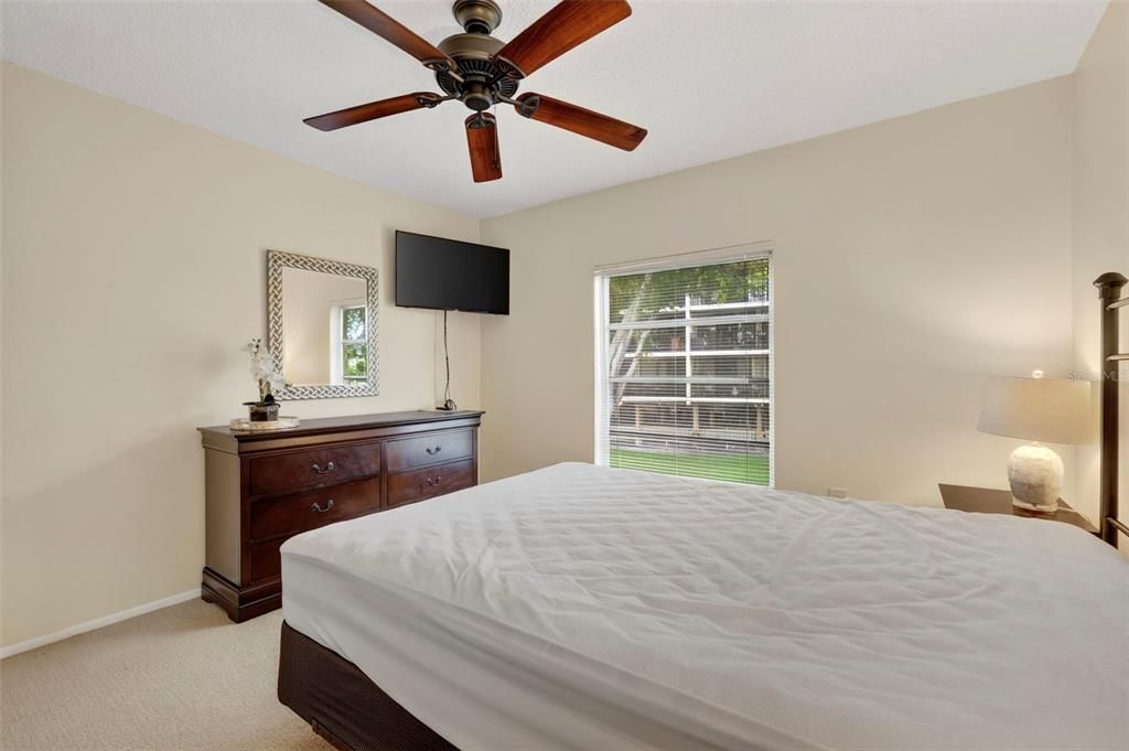 For Rent: $3,000 (3 beds, 2 baths, 1630 Square Feet)