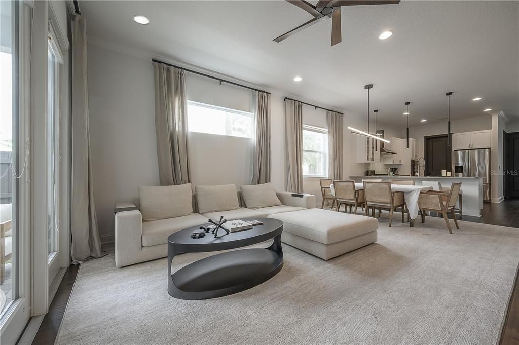 For Rent: $6,500 (5 beds, 3 baths, 2612 Square Feet)