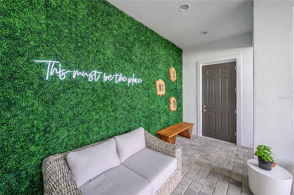 For Rent: $6,500 (5 beds, 3 baths, 2612 Square Feet)