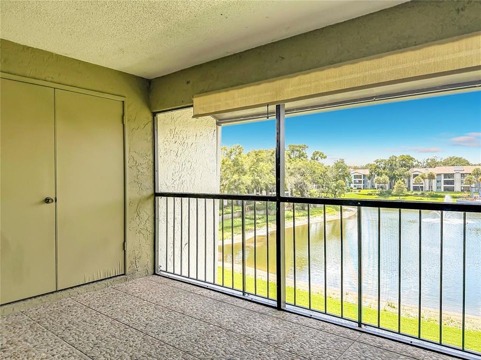 For Sale: $200,000 (2 beds, 2 baths, 1341 Square Feet)